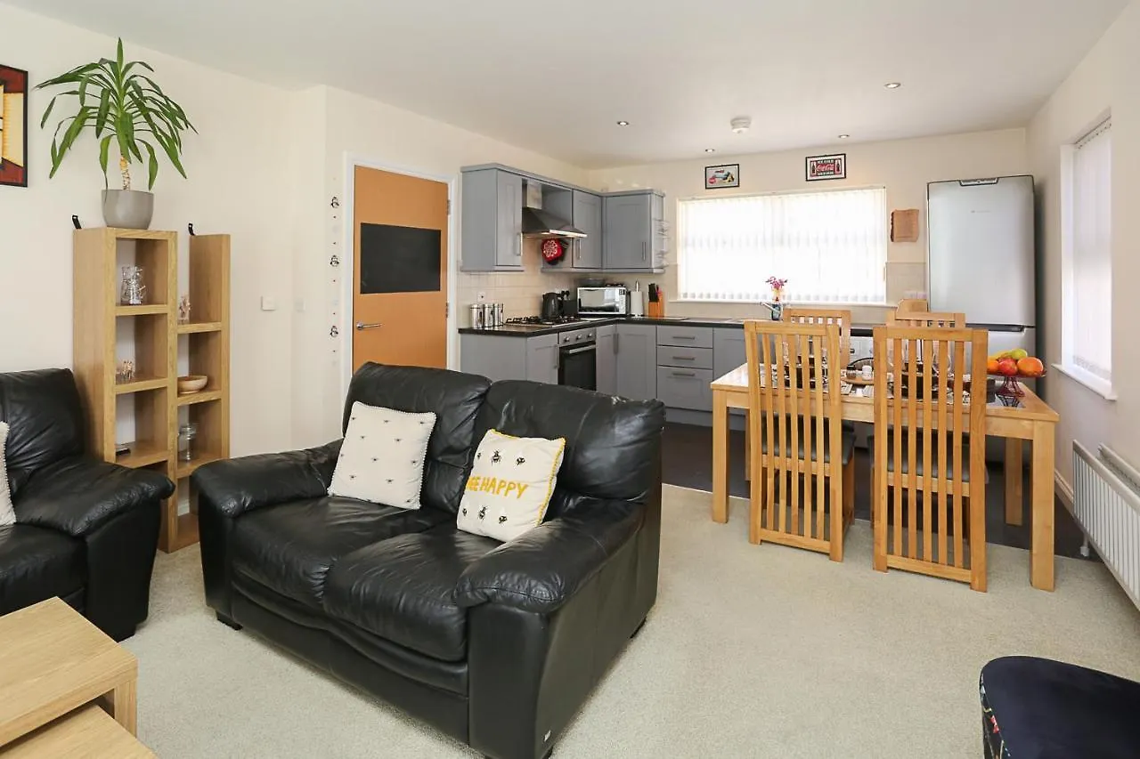 3Bed/2Bath Duplex Apartment - Pure Bliss Belfast