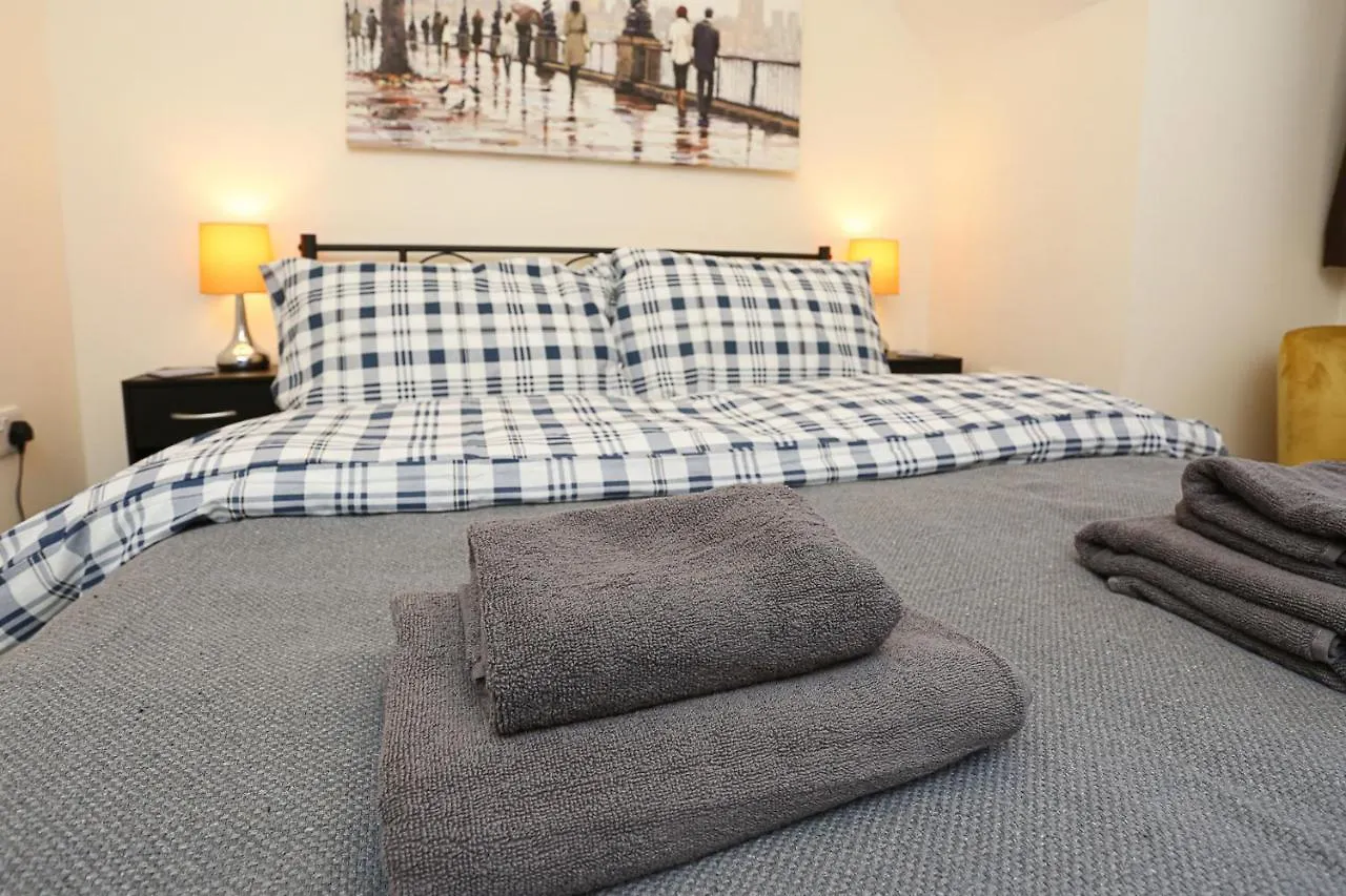 3Bed/2Bath Duplex Apartment - Pure Bliss Belfast 0*,  Reino Unido